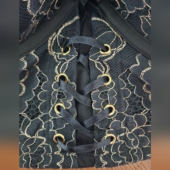 Cacique Boost Plunge 42DD Underwire Black Gold Lace Bra - Picture 4 of 9